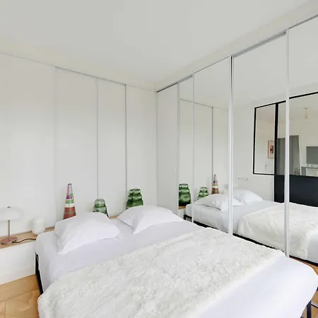 A C 2p With Terrace And View Of Apartmán *