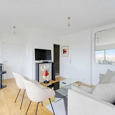 A C 2p With Terrace And View Of Apartmán
