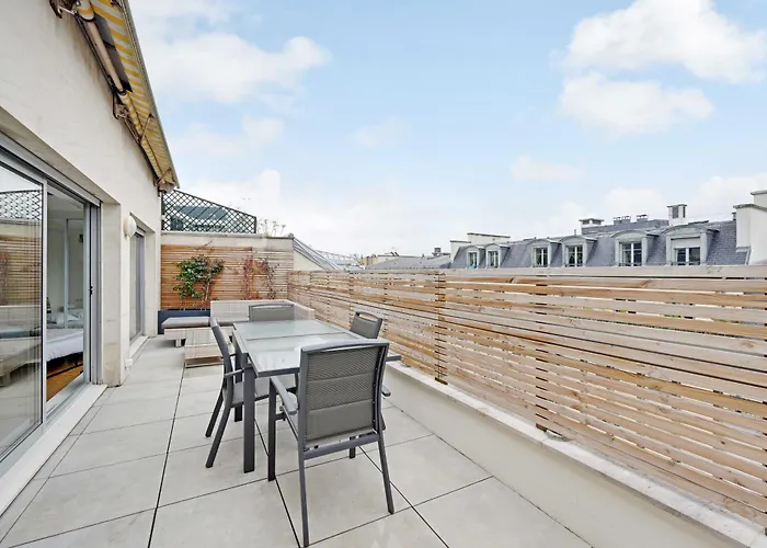 דירה A C 2p With Terrace And View Of