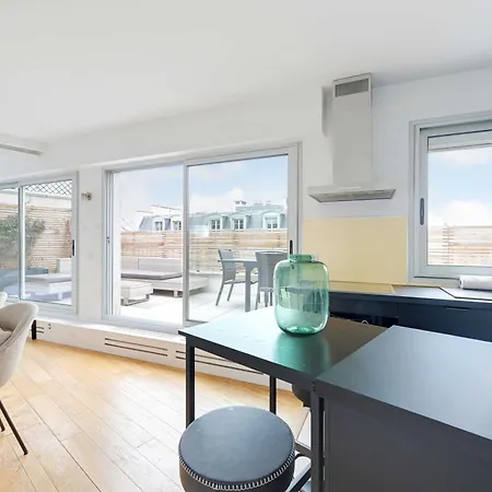 Apartament A C 2p With Terrace And View Of Paryż